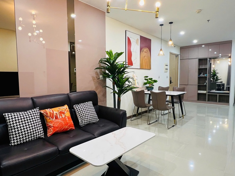 Ảnh ph&ograve;ng kh&aacute;ch căn I4-9.08 (sofa, b&agrave;n tr&agrave;, đ&egrave;n trang tr&iacute;)